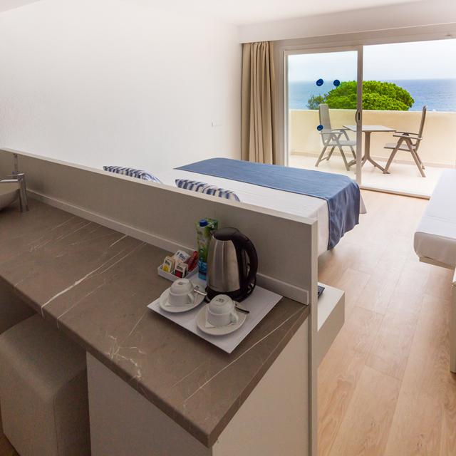 Hôtel Blau Punta Reina Resort photo 49