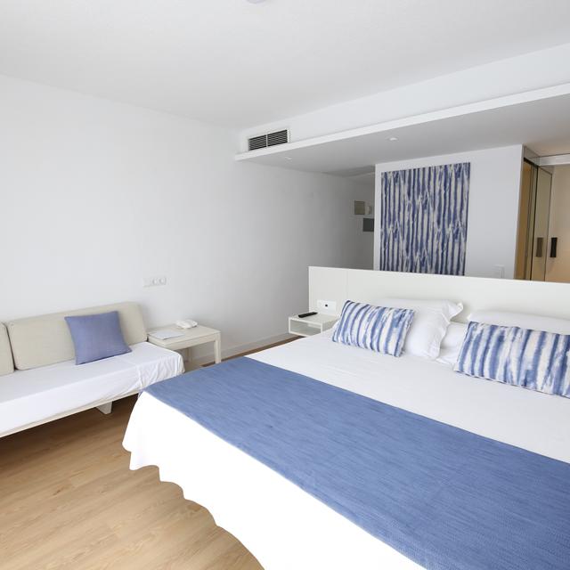 Hôtel Blau Punta Reina Resort photo 4