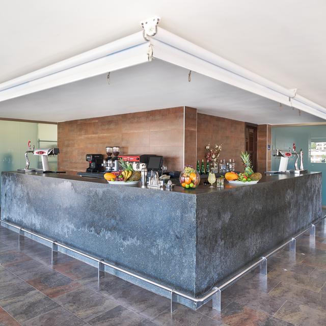 Hôtel Occidental Cala Vinas photo 17