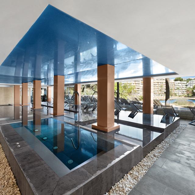 Hôtel Occidental Cala Vinas photo 18