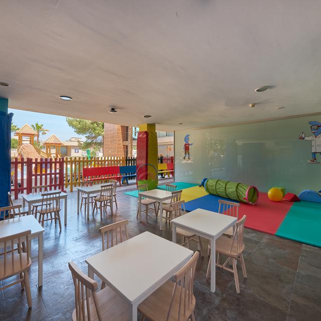 Hôtel Occidental Cala Vinas photo 21