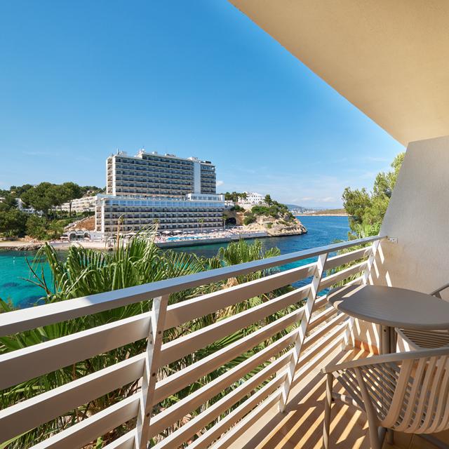 Hôtel Occidental Cala Vinas photo 31