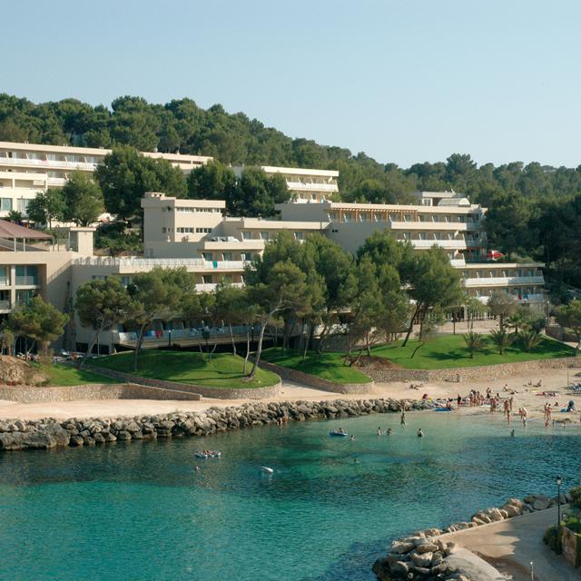 Hôtel Occidental Cala Vinas photo 27