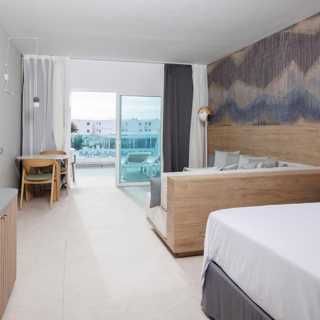 Radisson Blu Resort Lanzarote photo 2