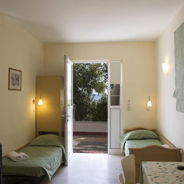 Alonia Studios & Maisonettes photo 10