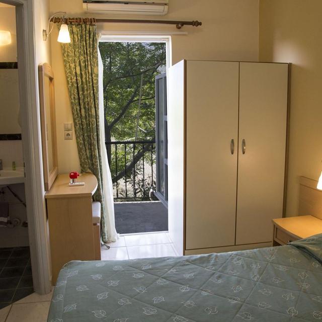 Alonia Studios & Maisonettes photo 4