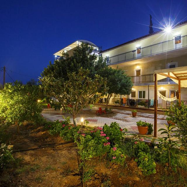 Alonia Studios & Maisonettes photo 12