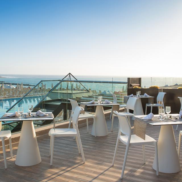 Iberostar Waves Bouganville Playa photo 7