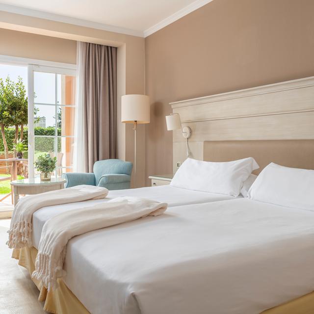 Iberostar Waves Malaga Playa photo 24