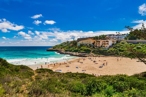 Photo de Cala Mandia