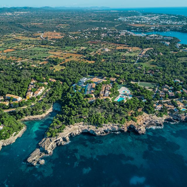 Iberostar Waves Club Cala Barca photo 22