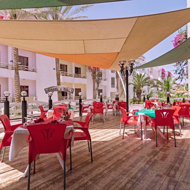Minamark Beach Resort & Spa photo 4