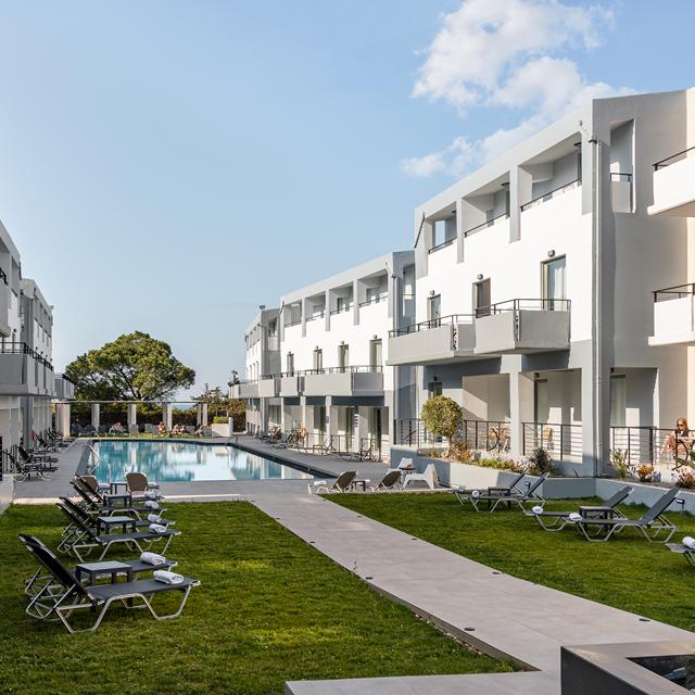 Sunrise Village Hotel photo 9