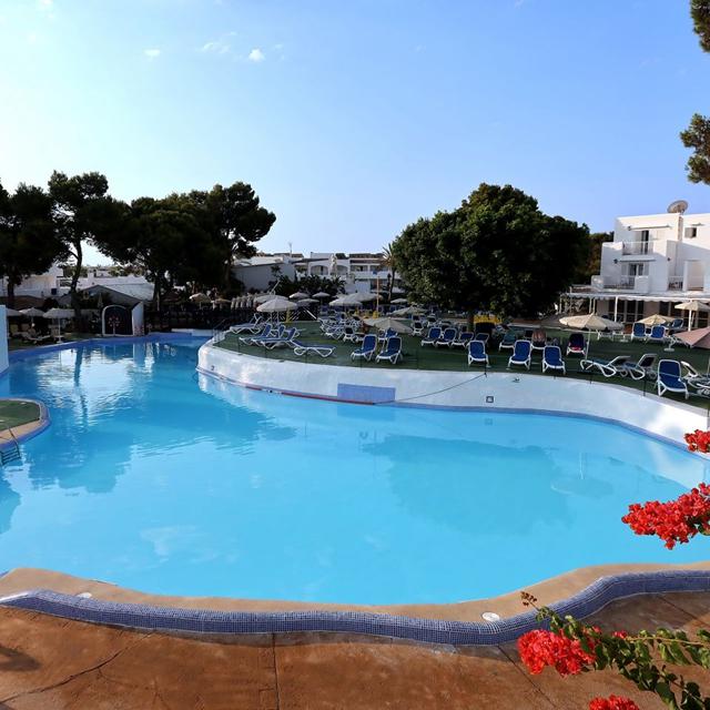 Hôtel Club Es Talaial photo 2