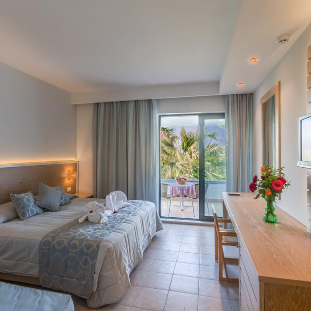 Hotel Tigaki Beach photo 12
