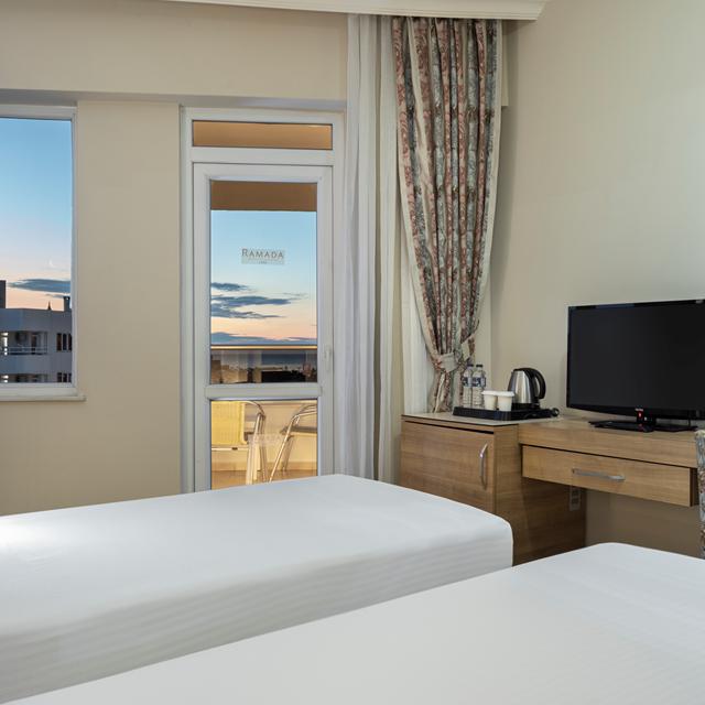 Hôtel Ramada Resort Lara photo 19