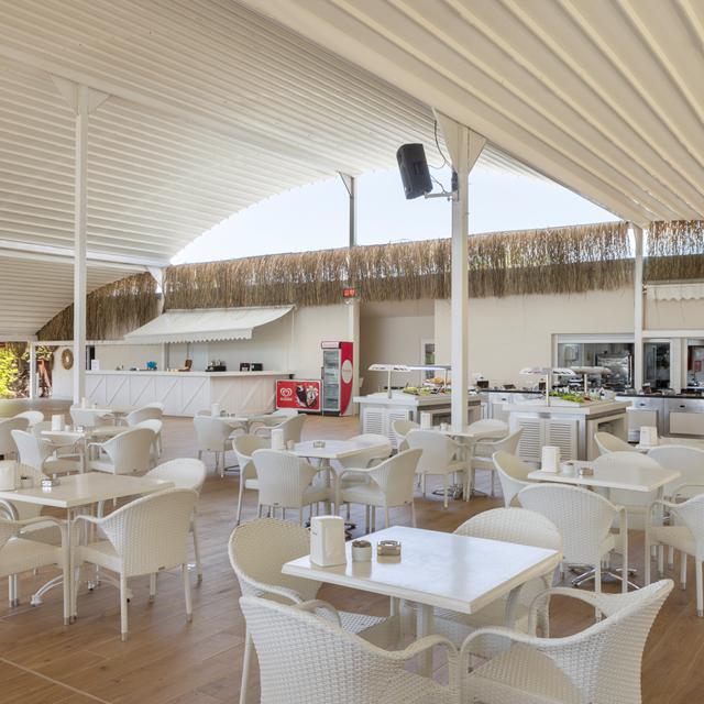Hôtel Ramada Resort Lara photo 3