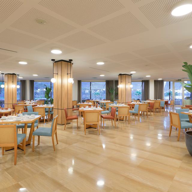Grand Palladium Select Palace Ibiza photo 9