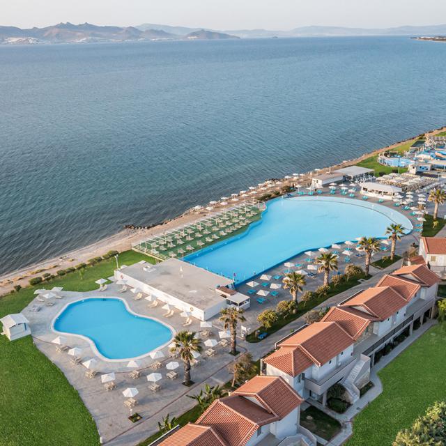 Hôtel White Olive Marine Aquapark photo 0