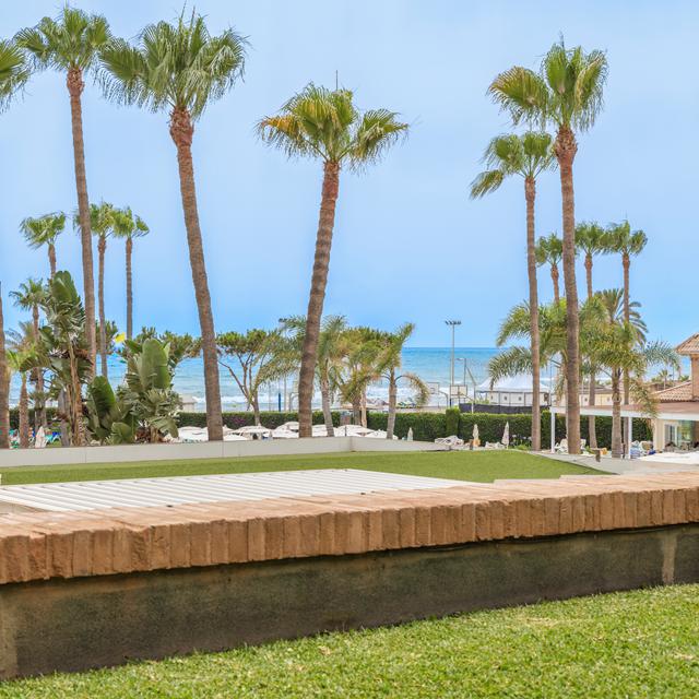 Iberostar Waves Malaga Playa photo 12