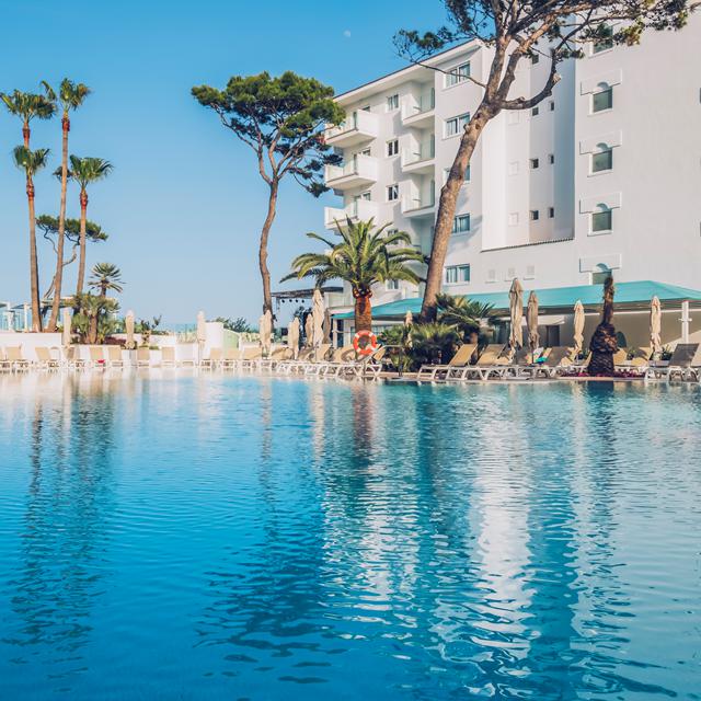 Iberostar Waves Alcudia Park photo 19