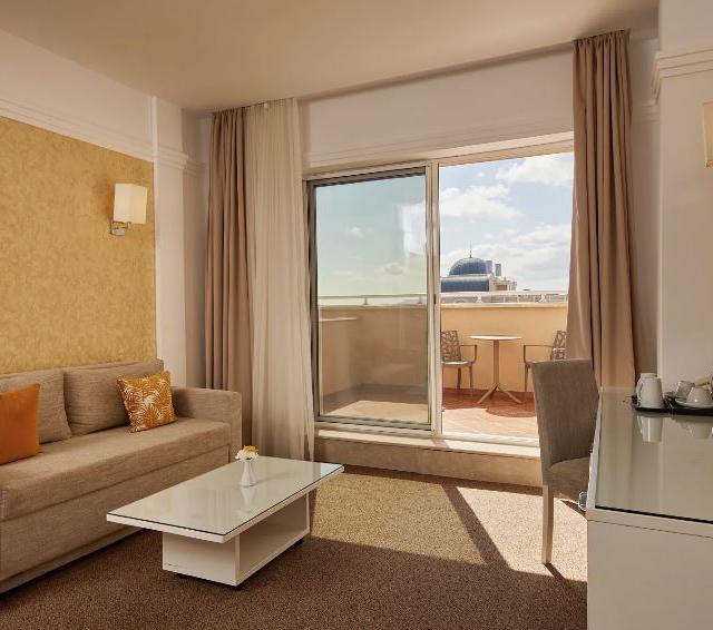 Dreams Sunny Beach Resort & Spa photo 2