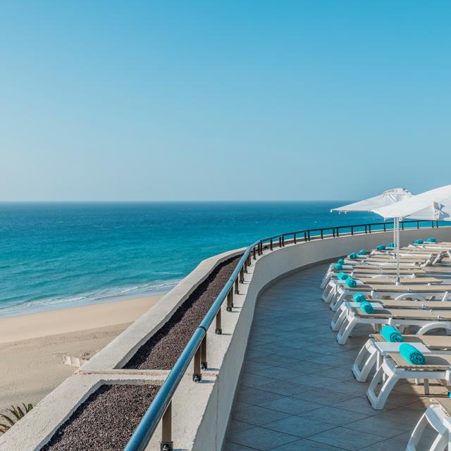 Iberostar Waves Playa Gaviotas photo 2