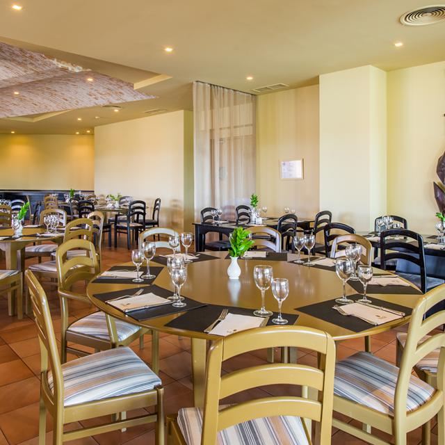 Hôtel Calheta Beach photo 9