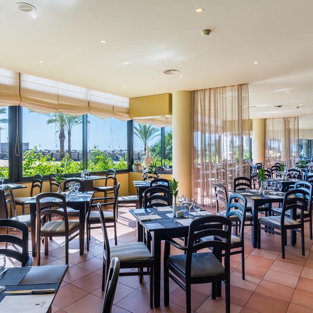 Hôtel Calheta Beach photo 10