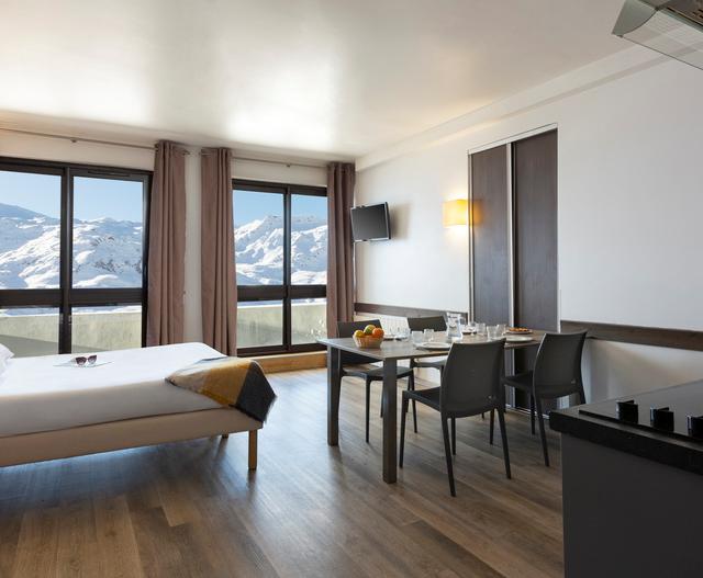 SOWELL RESIDENCES Pierre Blanche**** photo 2