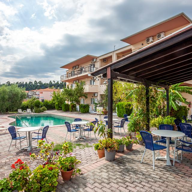 Aparthotel Skentos photo 4