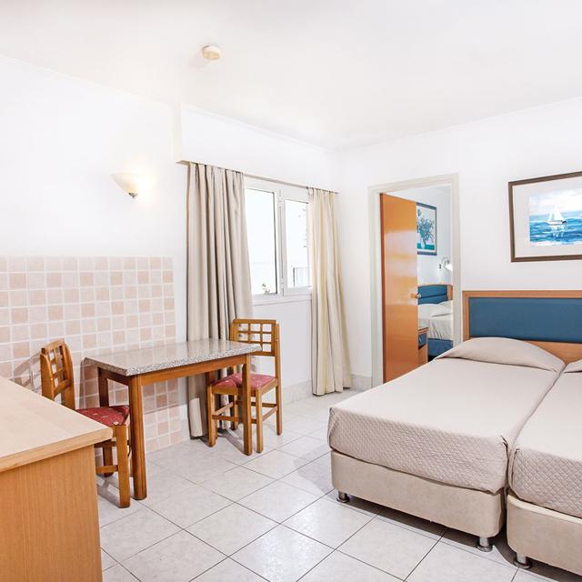 Hôtel Atlantis Beach photo 5