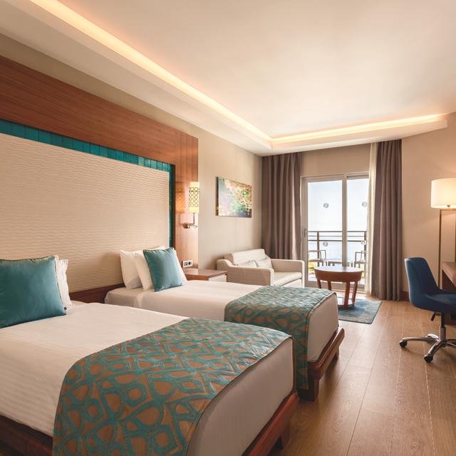 Hôtel Ramada & Suites by Wyndham Kusadasi photo 13