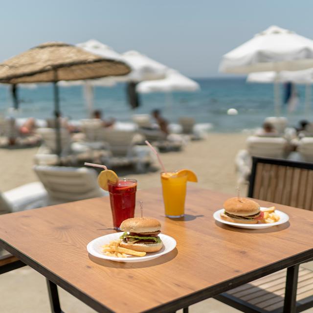 Hôtel Ramada & Suites by Wyndham Kusadasi photo 3