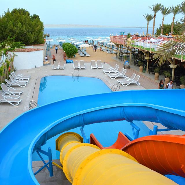 Minamark Beach Resort & Spa photo 9