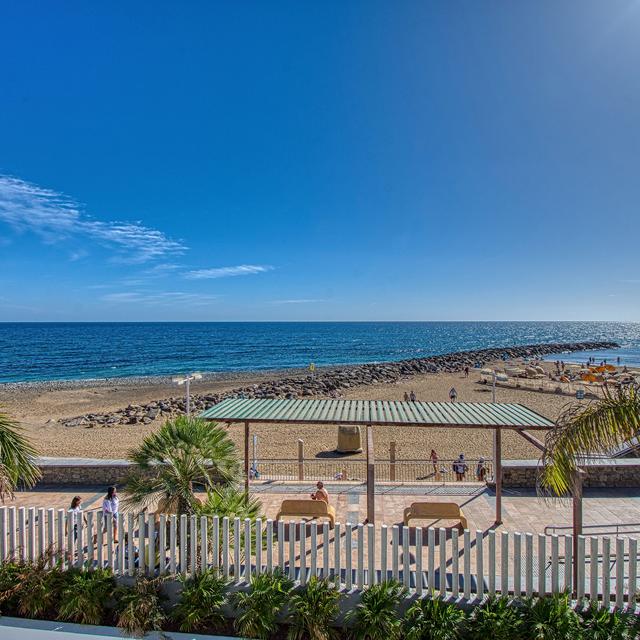 Relaxia Beverly Suites photo 11