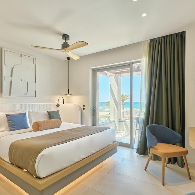 Hôtel Paralos Kosta Alimia photo 2
