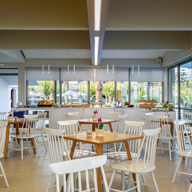 Entheon Hotel by Marinos beach photo 10