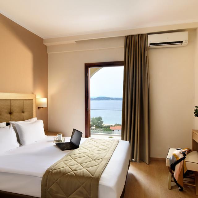 Hotel Akrathos Beach photo 10