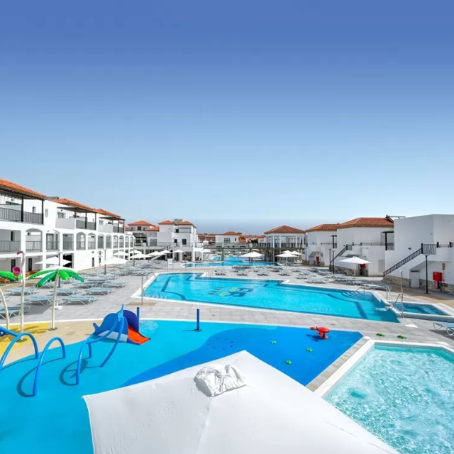 Hotel Broncemar Beach photo 9