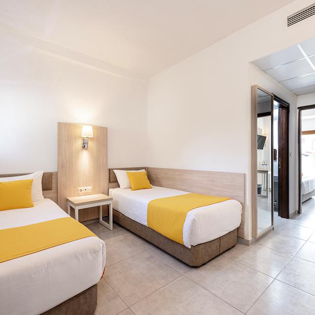 Aristoteles Holiday Resort & Spa Hôtel photo 4