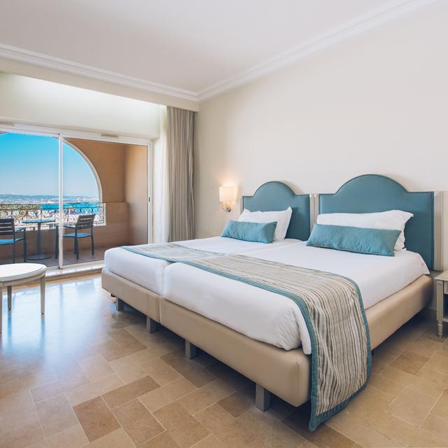 Iberostar Waves Averroes photo 13