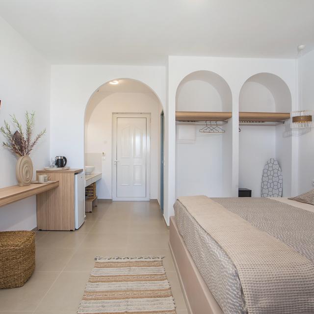 Lisabeth Apartments photo 1