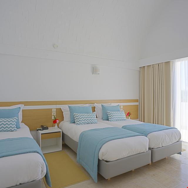 Hotel Monarque Dar Zahra photo 18