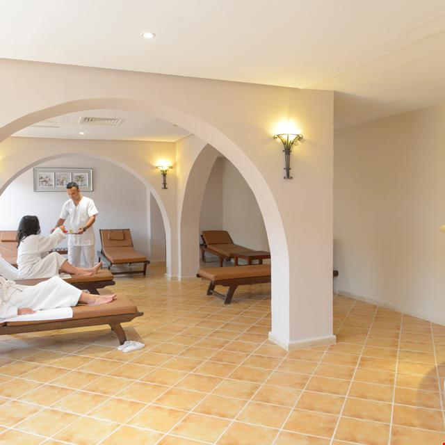 Hotel Monarque Dar Zahra photo 7