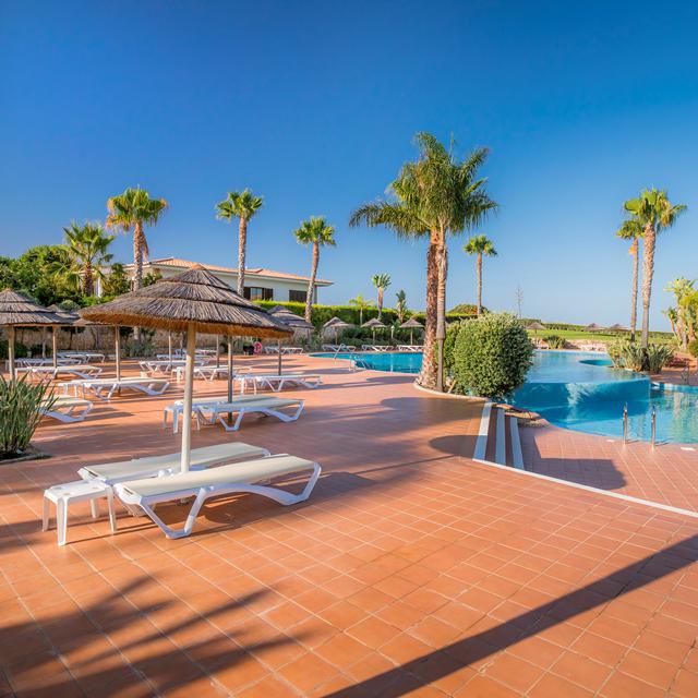 SunPlace Appt Clube Porto-Mos Beach Resort photo 19