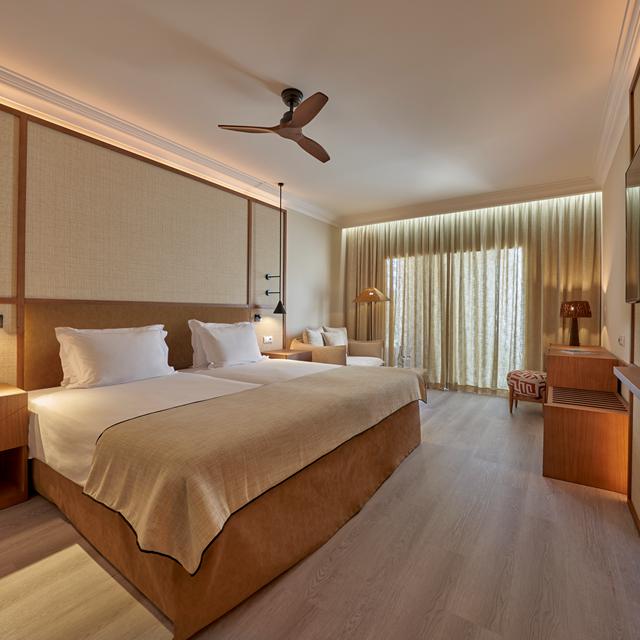 Hotel PortoBay Blue Ocean photo 13