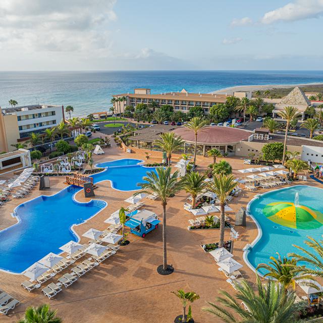 Hôtel Iberostar Waves Playa Gaviotas Park photo 0