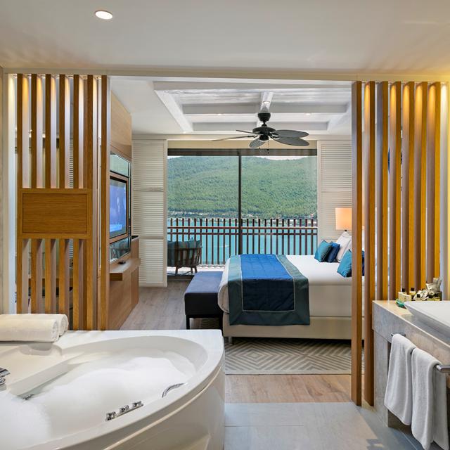 Titanic Luxury Collection Bodrum photo 16