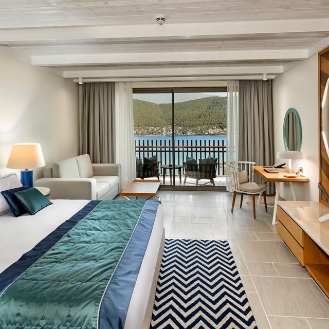 Titanic Luxury Collection Bodrum photo 2